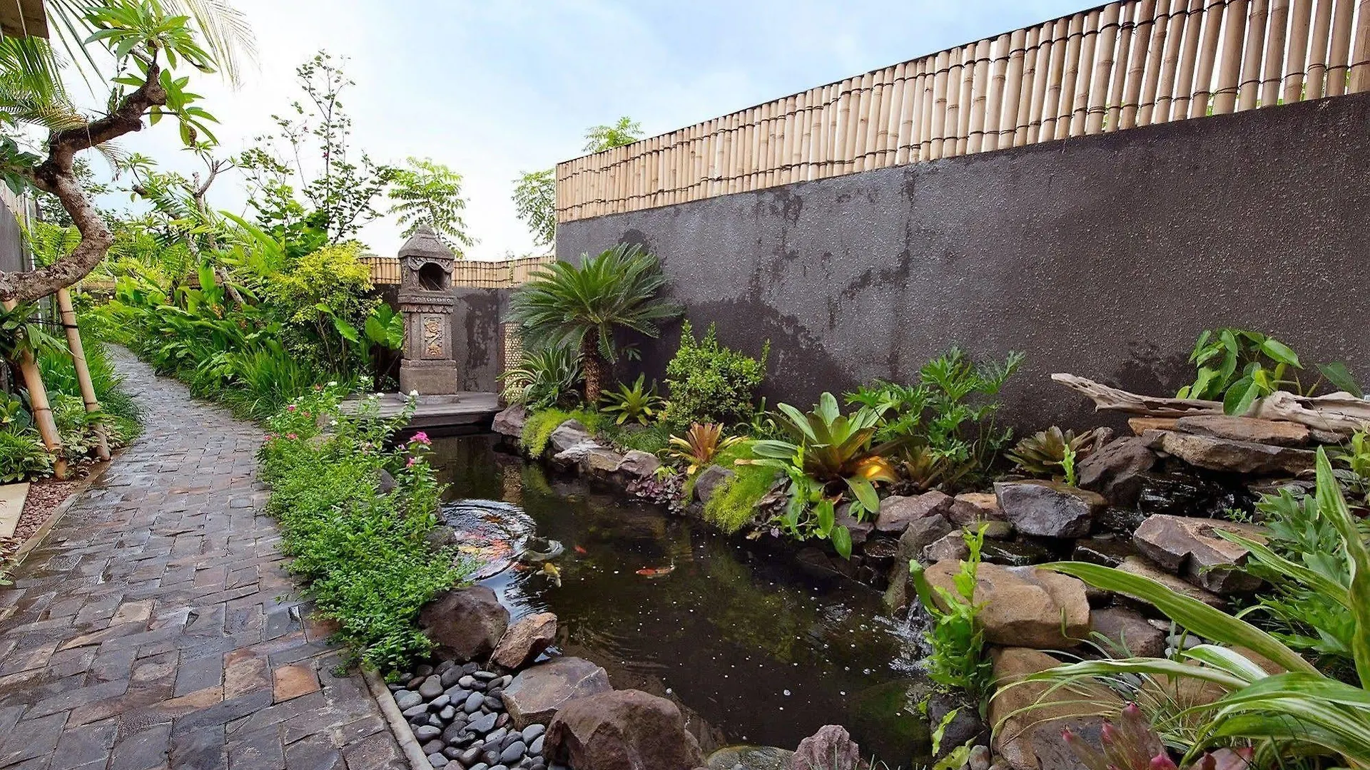 The Tamantis Villa Canggu 4*,  Indonesia